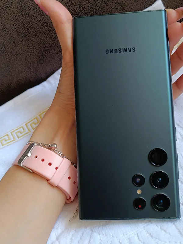 Samsung Galaxy S22 Ultra в цвете Зеленый (Green). — фото 5