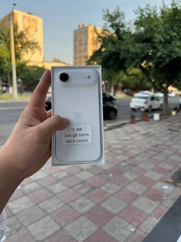 IPhone 17 Air . 1