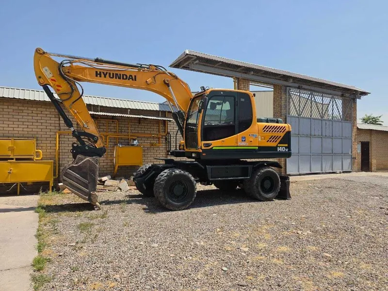 Продается Hyundai ROBEX 140W 1 Продается Hyundai ROBEX 140W 1