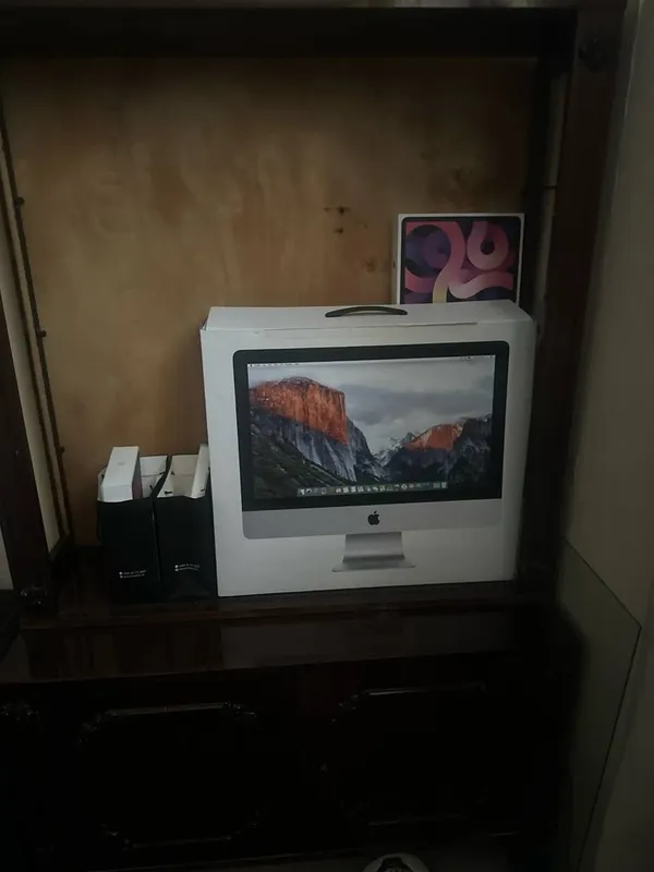 Пустые коробки от планшетов apple