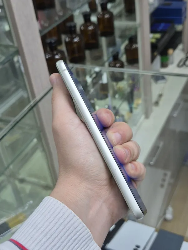Samsung S21 FE 8/256 ГБ, идеальное состояние, полный комплект 4