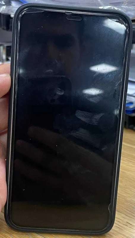 Продам iPhone 11, 64 ГБ — фото 3