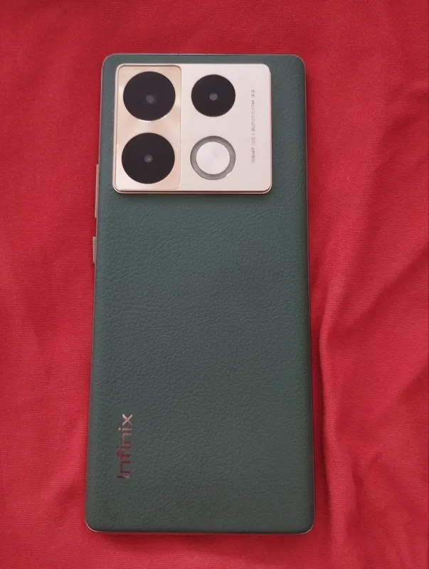 Infinix Note 40 Pro 4 Infinix Note 40 Pro 4