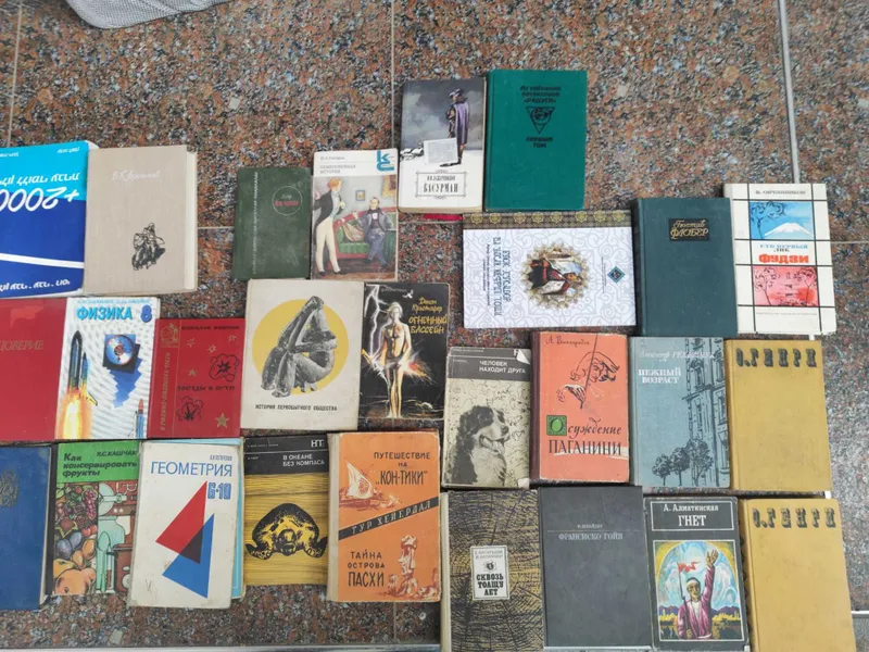 95 ta turli eski kitoblar sotiladi (adabiyot, falsafa va darsliklar). — фото 3