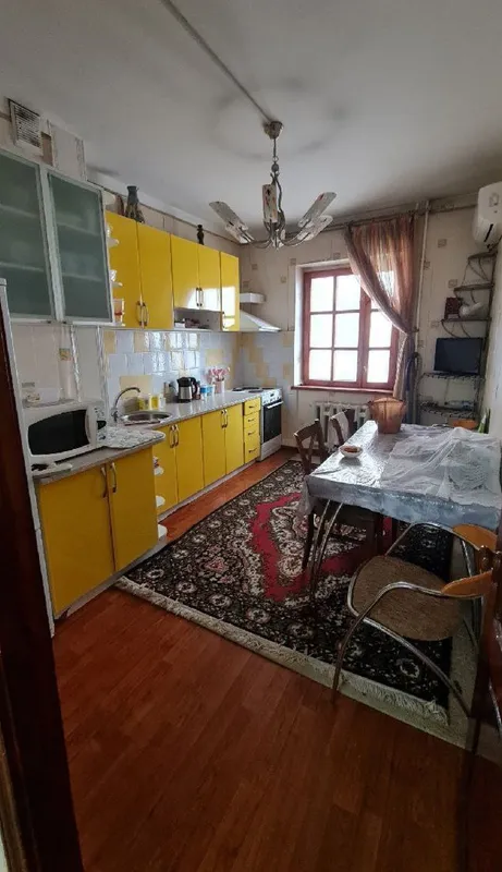 4 xonali kvartira, 100 m2, Mirobod 3 4 xonali kvartira, 100 m2, Mirobod 3