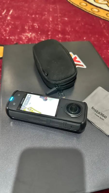 Insta 360 X4 экшн-камера 4 Insta 360 X4 экшн-камера 4