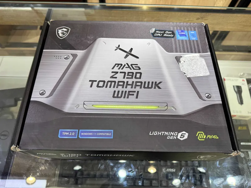 Материнская плата MSI MAG Z790 TOMAHAWK Wi-Fi 6E DDR5 2 Материнская плата MSI MAG Z790 TOMAHAWK Wi-Fi 6E DDR5 2