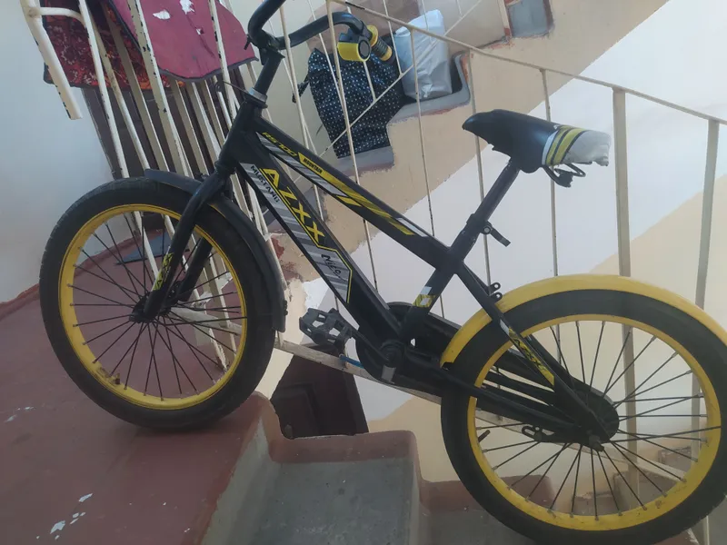 Yaxshi holatda ishlatilgan velosiped sotaman 2 Yaxshi holatda ishlatilgan velosiped sotaman 2