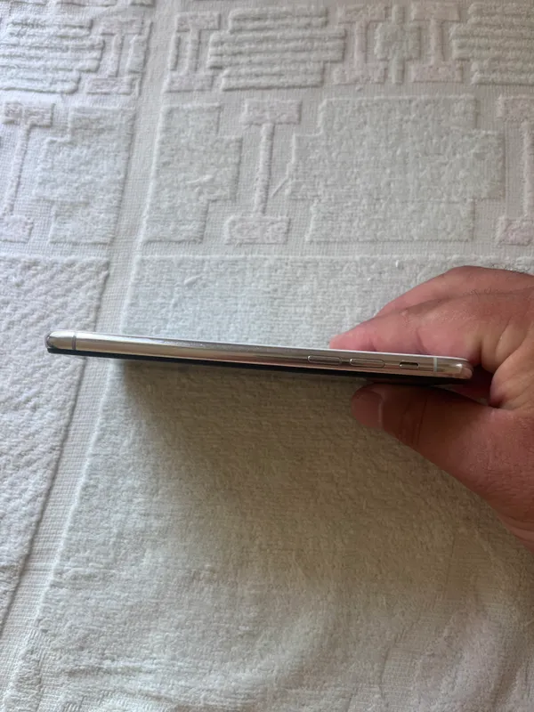 Iphone xs белый 64 gb 3