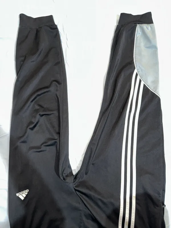 Спортивный костюм 5 Спортивный костюм 5