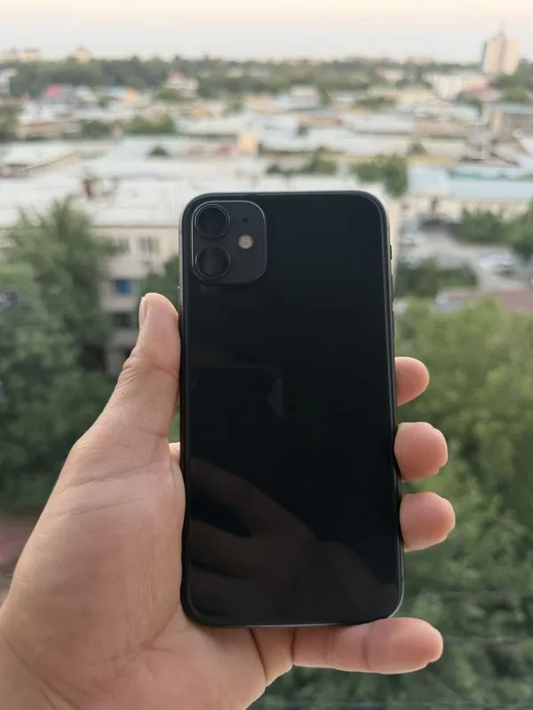 IPhone 11 black 64 Gb 1 IPhone 11 black 64 Gb 1
