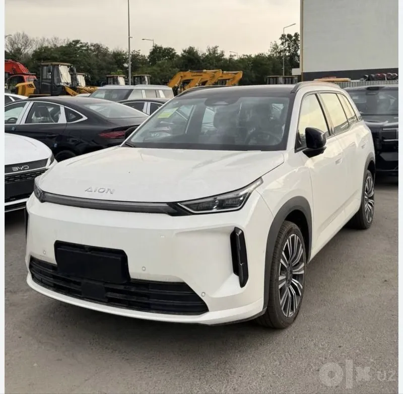Gac Aion i60, запас хода 650 км, реально в наличии 1 Gac Aion i60, запас хода 650 км, реально в наличии 1