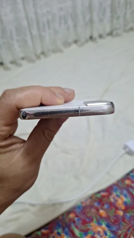 Samsung S22 plus 8/256 Korea S22+ sotiladi 2 Samsung S22 plus 8/256 Korea S22+ sotiladi 2