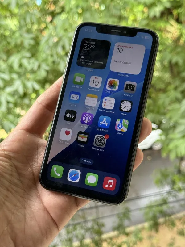 Iphone Xr Bleck 64 GB — фото 1