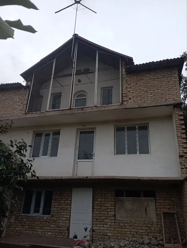 Продаётся дом возле Горбольницы