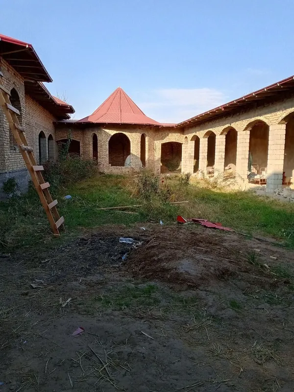 Uy sotiladi Qashqadaryo viloyati chiroqchi tumani choshtepa mahallasi — фото 1