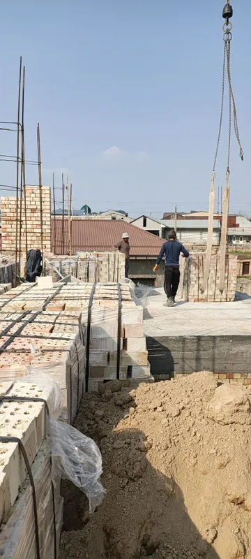 Uch qaxromondan 5k kirganda Xojiota maxalasida 5 Uch qaxromondan 5k kirganda Xojiota maxalasida 5