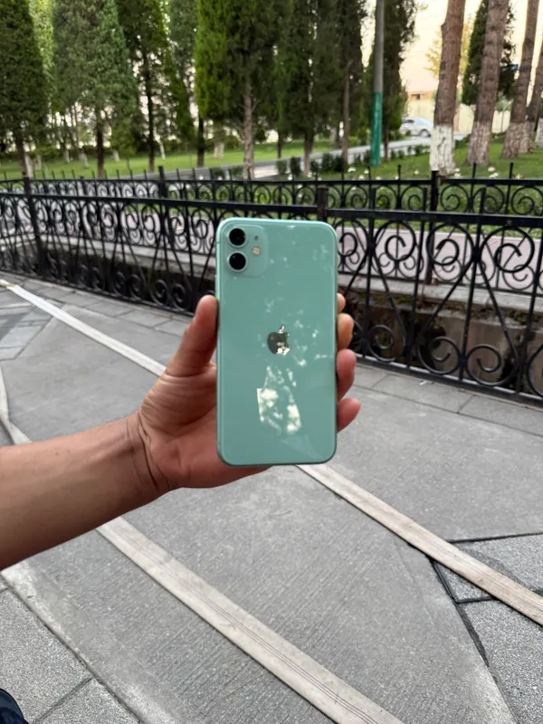 phone 1192% arginal 64. 200$ 2