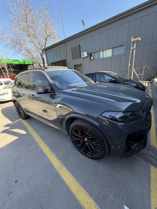 BMW X5M Competition 2023 2 BMW X5M Competition 2023 2