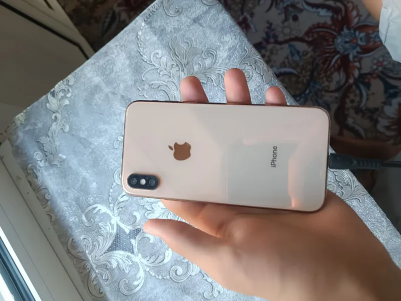 Ikkita telefon #1 Xiaomi 11T 5G 8/128 #2 iphone xs 64GB 3