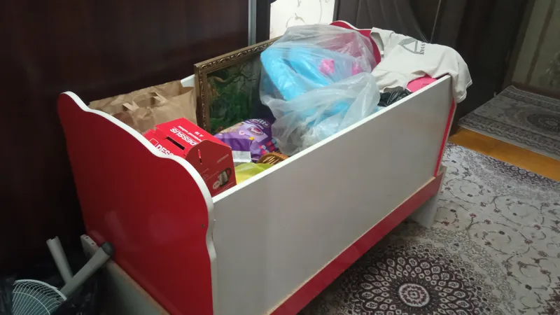 Детская кровать, никто не спал 3 Детская кровать, никто не спал 3