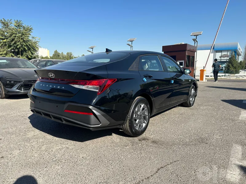 Hyundai Elantra 1.6 MPI 6AT | Рассрочка до 60 месяцев без переплаты 3 Hyundai Elantra 1.6 MPI 6AT | Рассрочка до 60 месяцев без переплаты 3