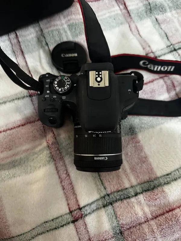 Canon EOS 800D в идеальном состоянии, пользовались 5-6 раз — фото 3