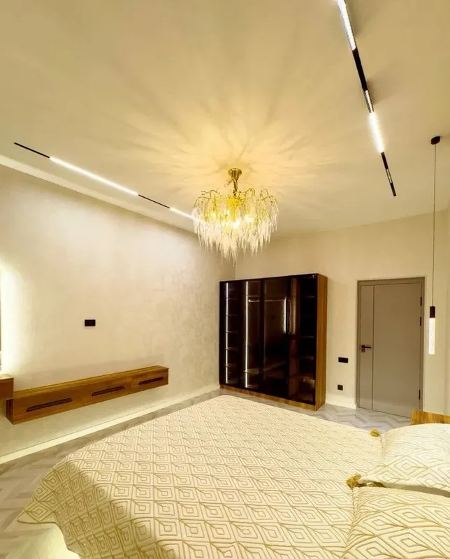 Юнусабад 19-кв 2 комнаты • 55 м² • 5/10 этаж 4 Юнусабад 19-кв 2 комнаты • 55 м² • 5/10 этаж 4