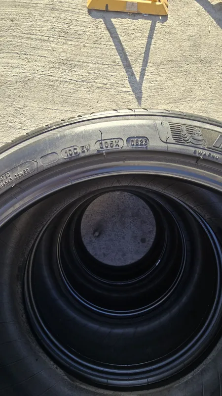 225/45/R21 Michelin pilot sport 4
