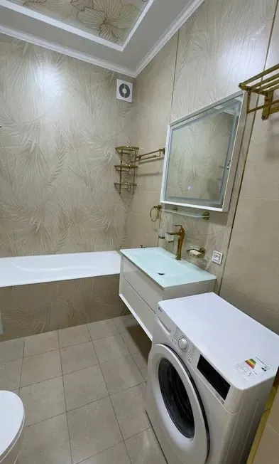 76 m² 3 xonali kvartira ijarasi · ID 42755 8 76 m² 3 xonali kvartira ijarasi · ID 42755 8