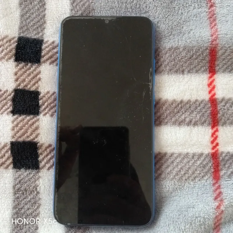 iPhone 5s, не вскрывался, не ремонтировался 10 iPhone 5s, не вскрывался, не ремонтировался 10