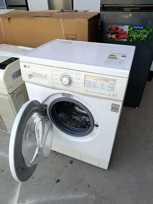 LG 5kg Aftamat invertor 2 LG 5kg Aftamat invertor 2