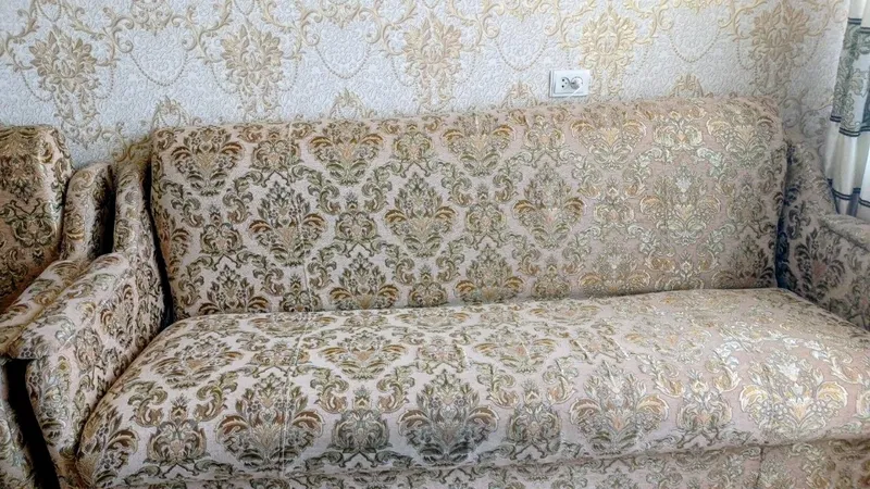 Продаётся диван и 2 кресло 4