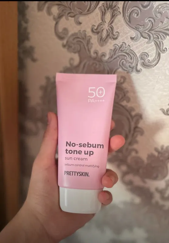 spf 50 pa+++ Prettyskin no-sebum tone up 7 spf 50 pa+++ Prettyskin no-sebum tone up 7