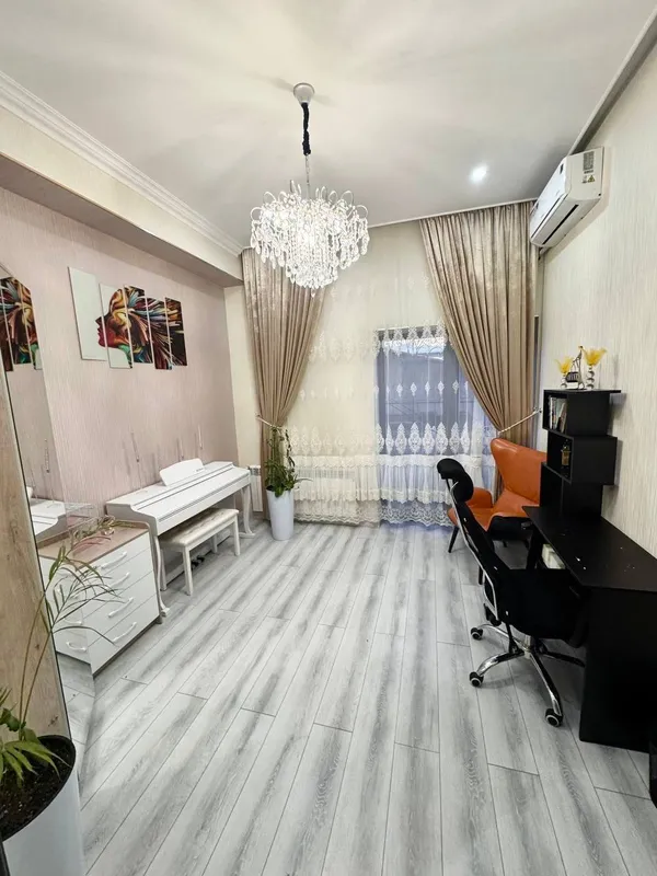 Продаётся 5-комнатная квартира, 163 м², 2/5, евроремонт — фото 5 Продаётся 5-комнатная квартира, 163 м², 2/5, евроремонт — фото 5