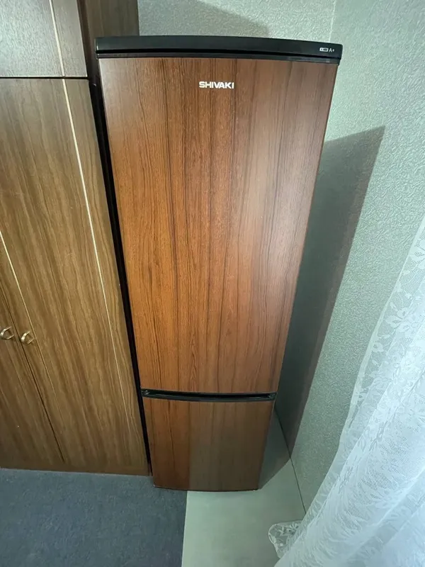 Продаётся холодильник SHIVAKI