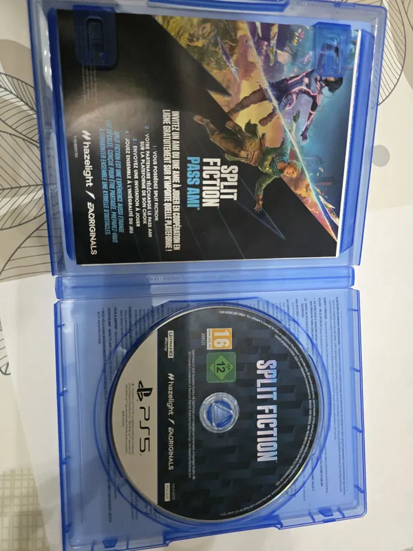 Split Fiction PS5 2 Split Fiction PS5 2