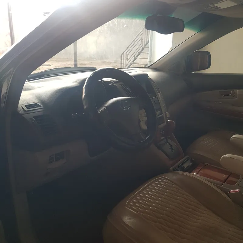 Lexus RX330 чёрный — фото 3