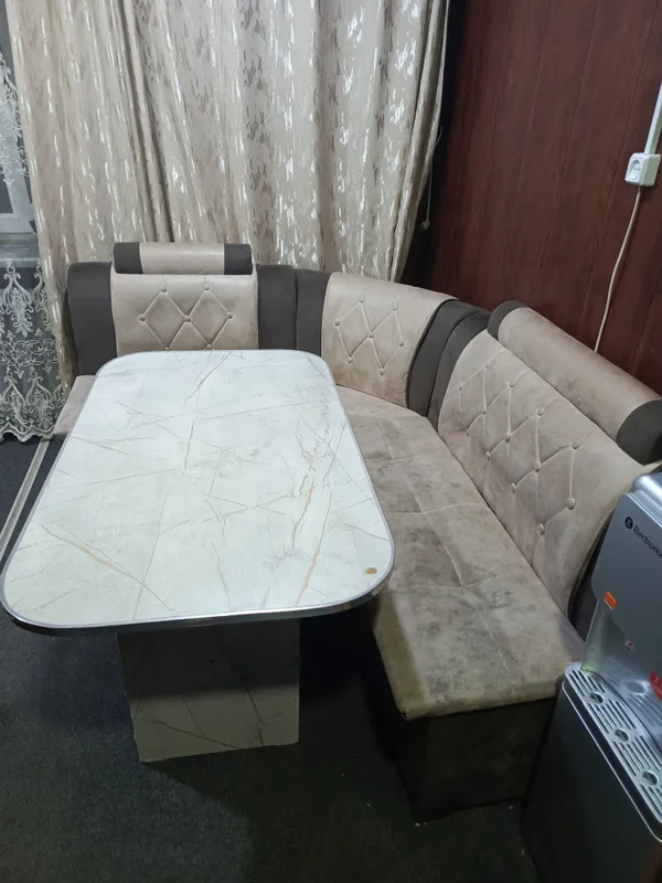 продам кухонный уголок — фото 1