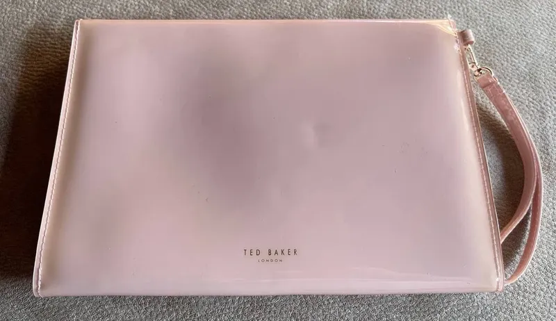Глянцевый клатч-конверт Ted Baker London 3 Глянцевый клатч-конверт Ted Baker London 3