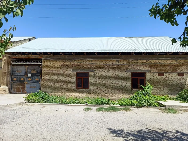 Uy tezda sotiladi