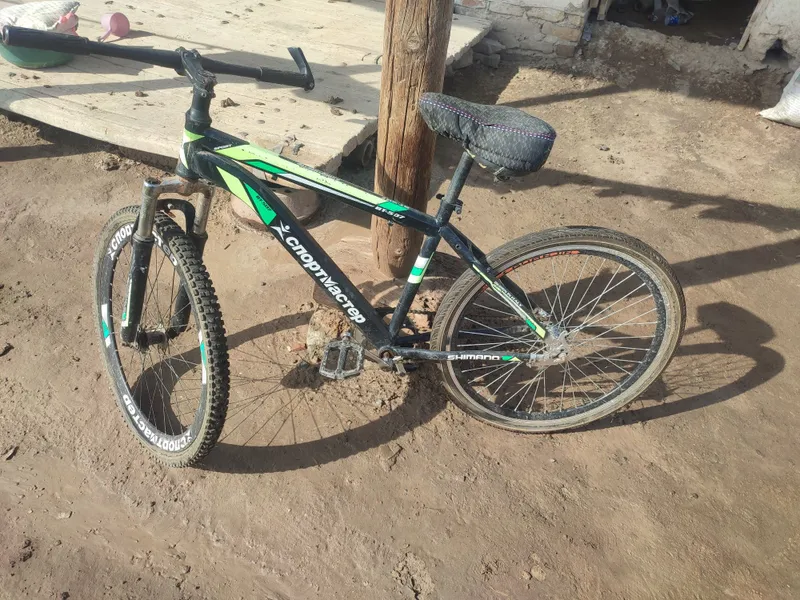 Sport velosiped sotiladi arzon baxoda sotaman. Sport velosiped sotiladi arzon baxoda sotaman.