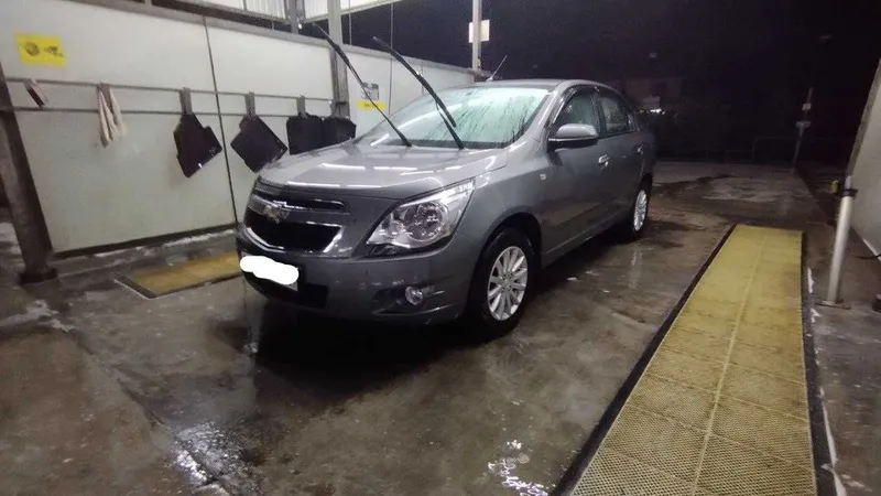 Срочна сотилади автомобиль Кобалт 5