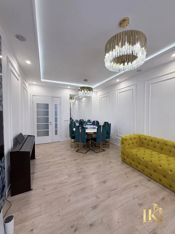 Продаётся 4-комнатная квартира в ЖК Almazar City 2