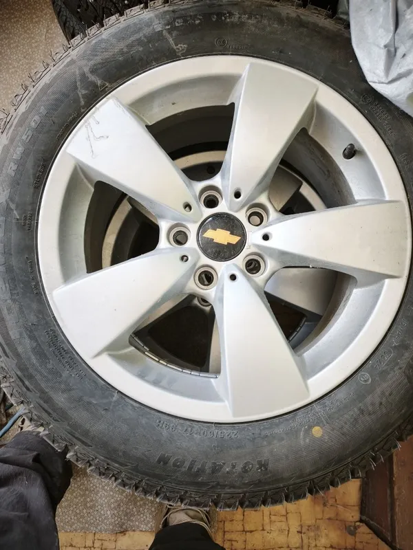 Срочно продам диски от BMW E60 2