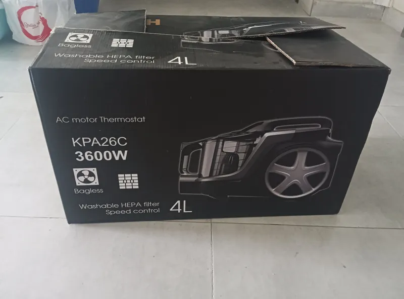 пылесос BOSCH KPA26C 3600W мощный пылесос безмешка