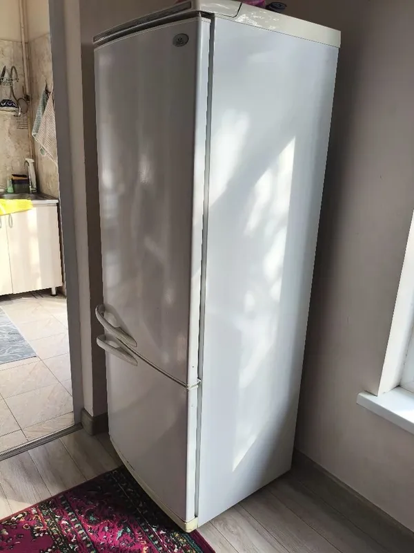 Рабочий холодильник Atlant 6 Рабочий холодильник Atlant 6