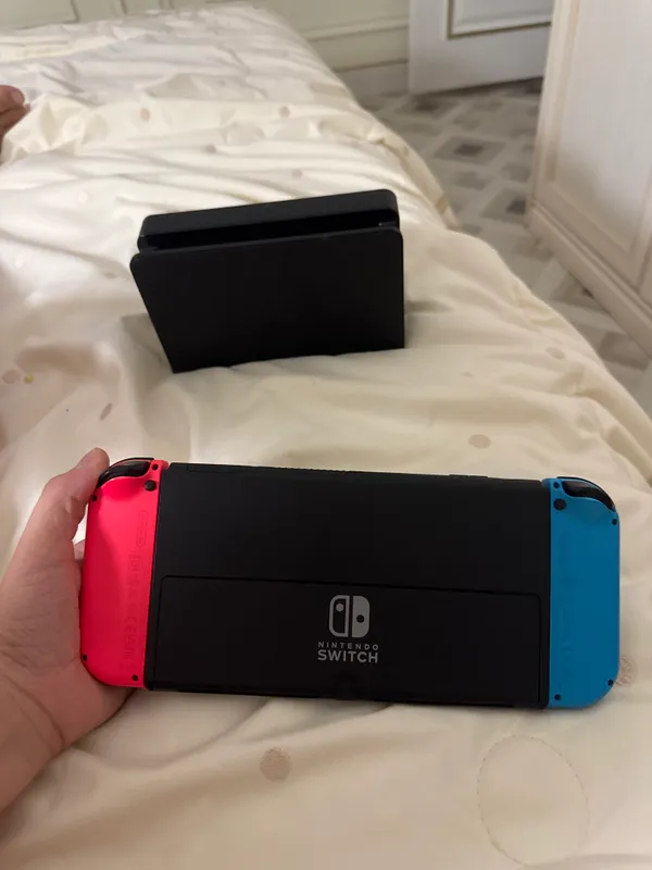 Nintendo Switch OLED joykonsiz va qutisiz 3 Nintendo Switch OLED joykonsiz va qutisiz 3
