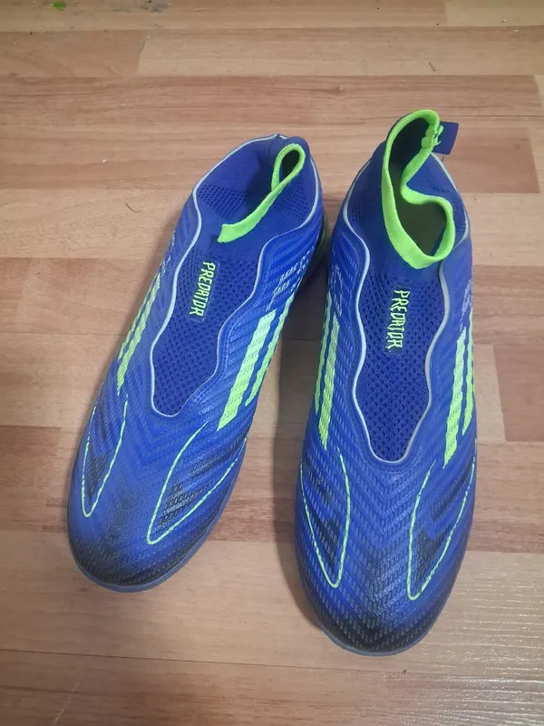 PREDATOR ko‘p tishli futbol oyoq kiyimi 2