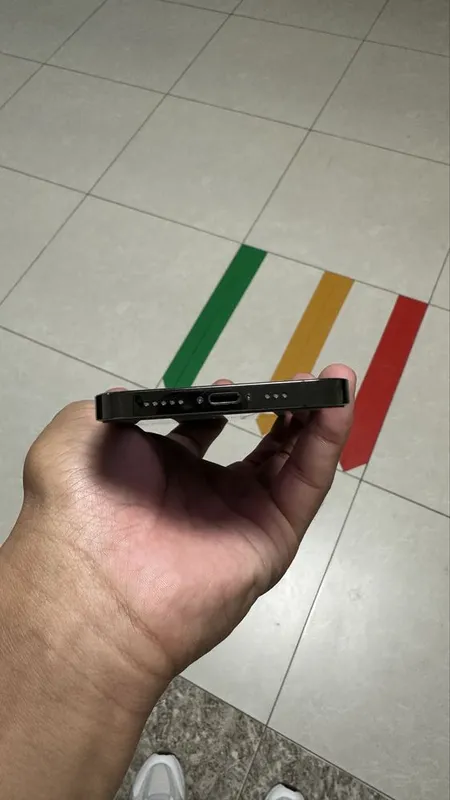 Iphone 12 pro graphite 3